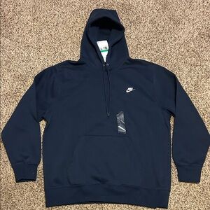 Nike Men's Navy Blue Hoodie